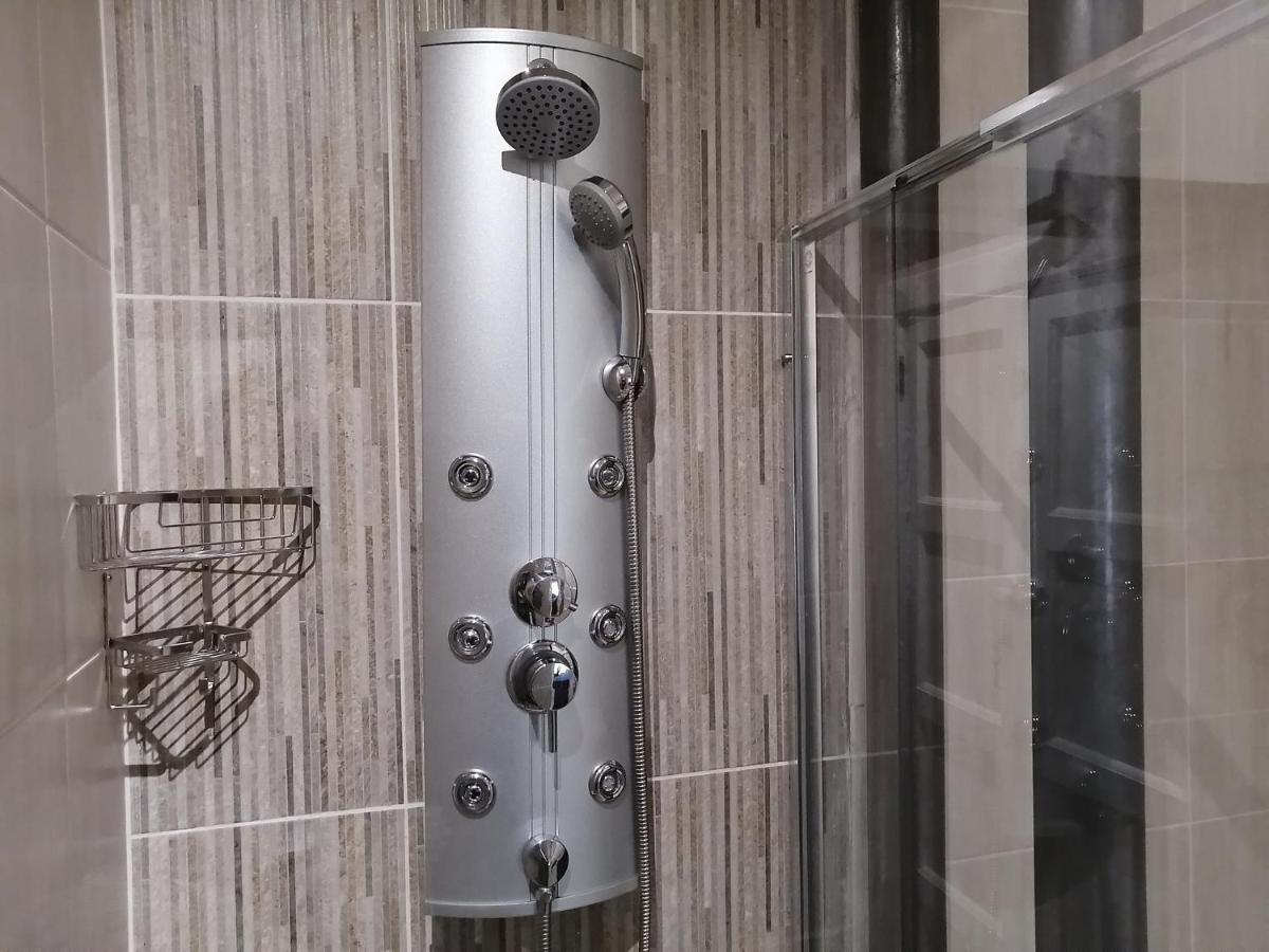 Easy Inn Guesthouse 韦尔科姆 外观 照片